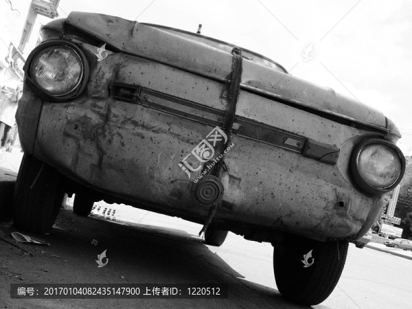 破舊的汽車(chē)