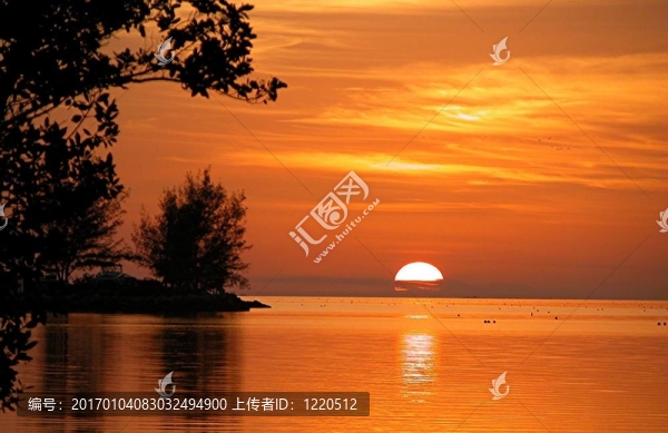 嘉年華關(guān)鍵日落