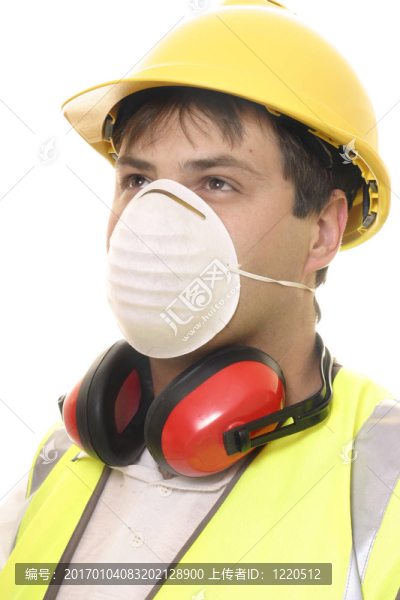 生成器或Carpenter與面罩