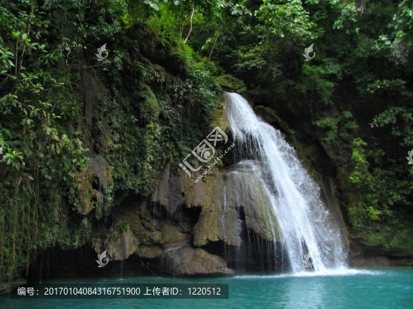 在菲律賓熱帶Kawasan,Falls。