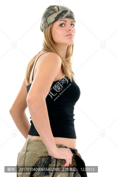 女青少年的迷彩