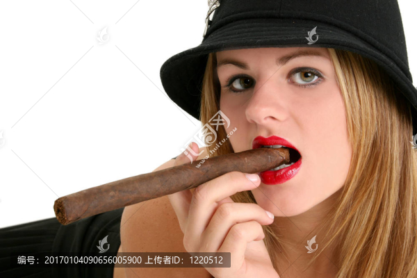女人的口紅雪茄
