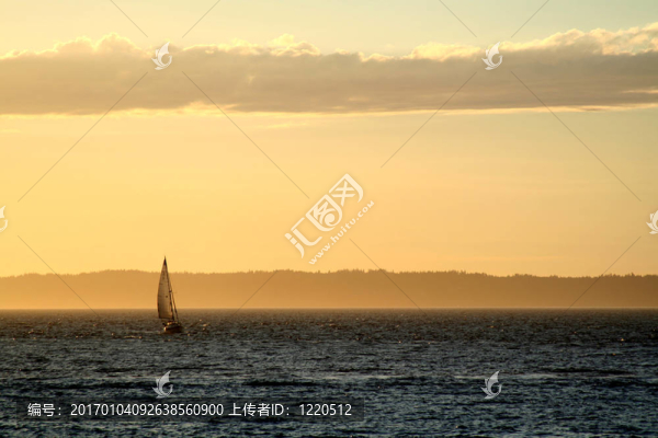 夕陽(yáng)船