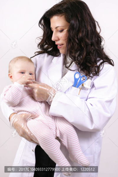 藥物治療的嬰兒
