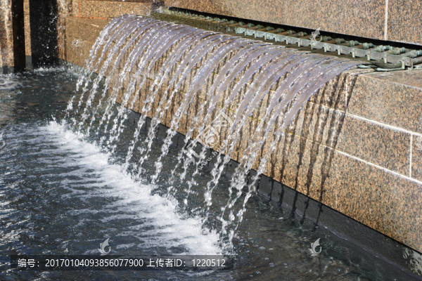 水池噴泉