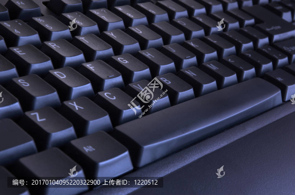 黑色的鍵盤