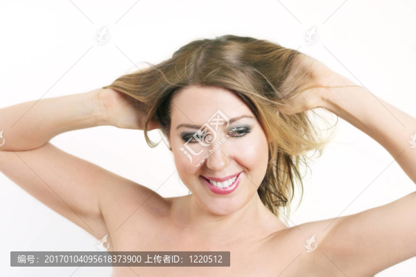 亂蓬蓬的頭發(fā)