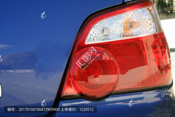 汽車尾燈