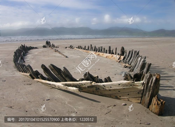 沉船海灘