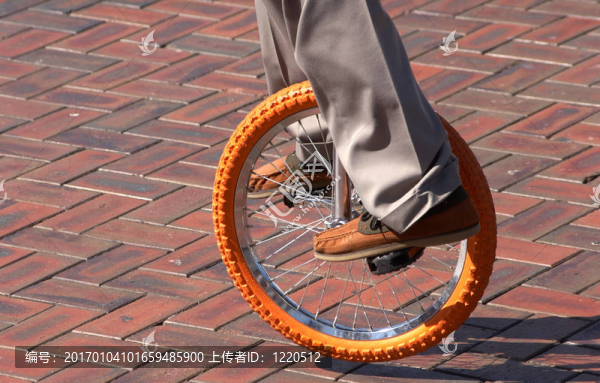獨(dú)輪車