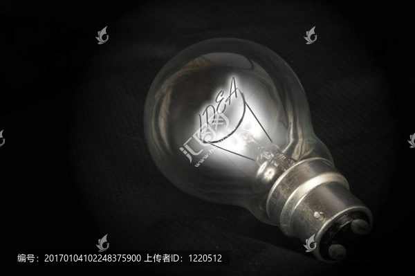 有一個想法的燈泡發(fā)光