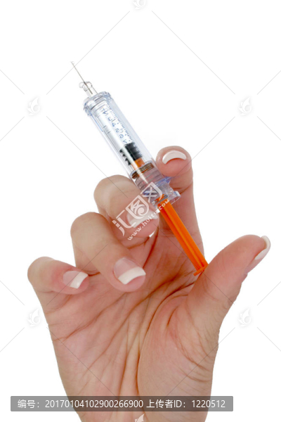女人的手注射器
