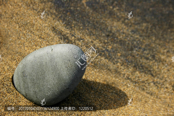 海灘上的鵝卵石