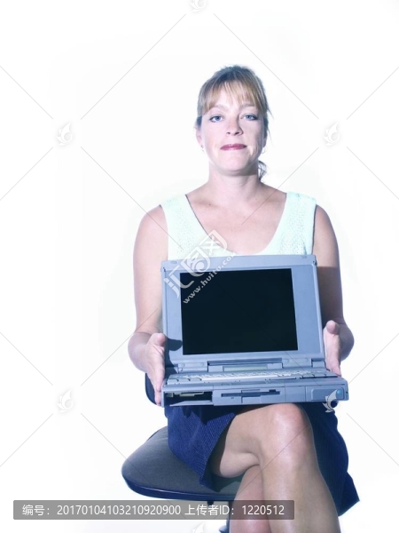 女人