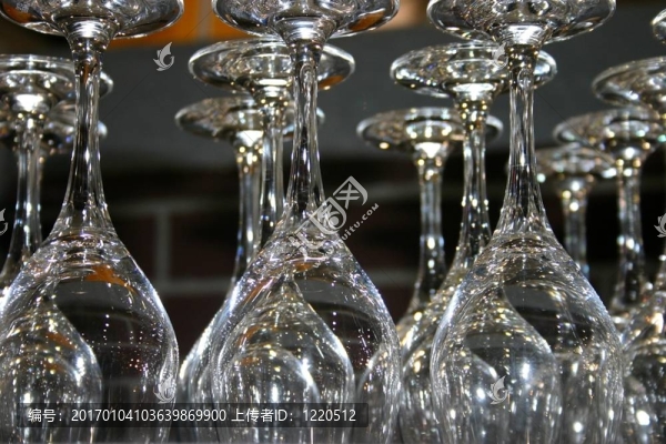 酒杯-匯圖網(wǎng) www.fosd68.com 酒杯