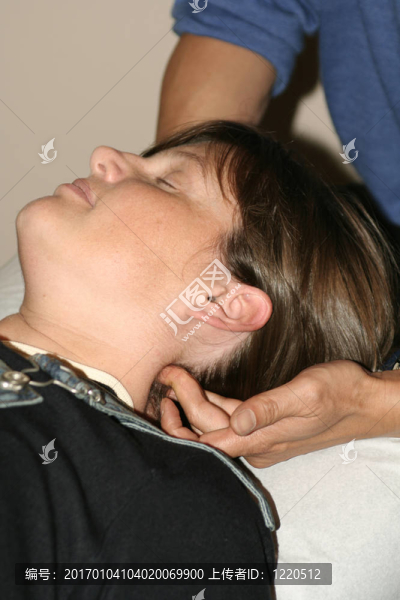 頸部的調(diào)整