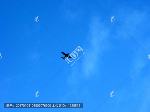 天空中的飛機(jī)