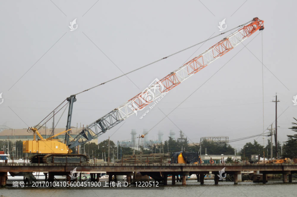 工業(yè)起重機(jī)