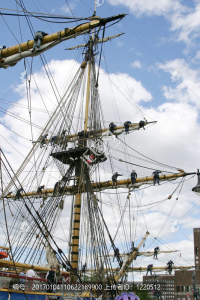 廣場的桅桿-匯圖網(wǎng) www.fosd68.com 廣場的桅桿