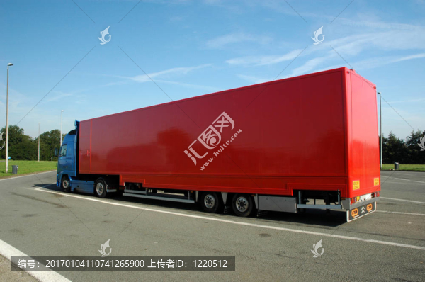 紅色卡車