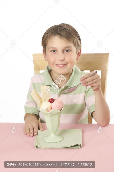 夏日甜點(diǎn)-匯圖網(wǎng) www.fosd68.com 夏日甜點(diǎn)