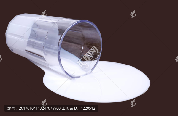 打翻的牛奶