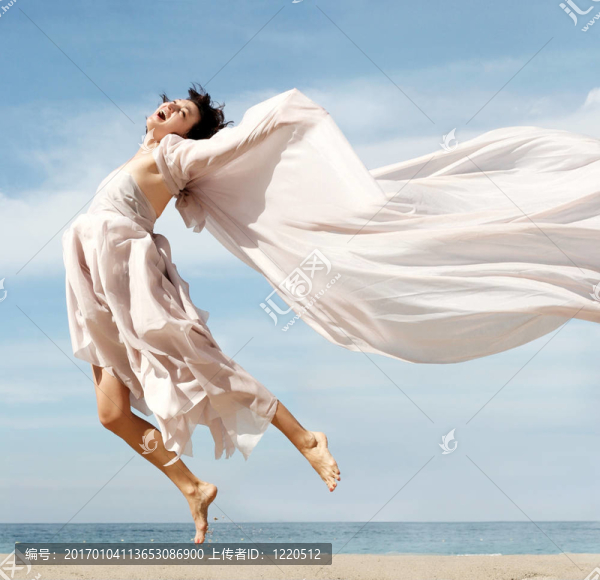 海灘上的女人