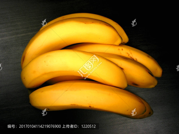 香蕉束黑