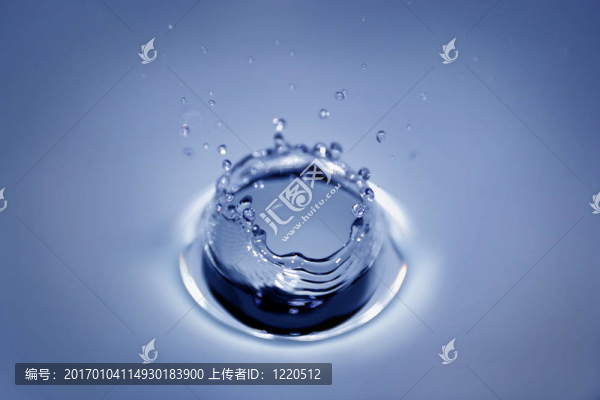 水坑