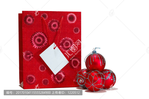 紅色圣誕球和禮品袋