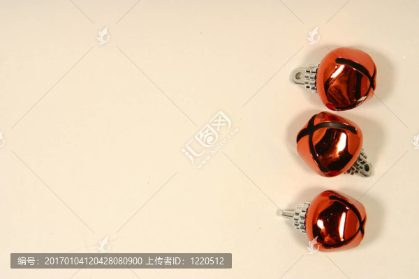紅色的鈴兒響叮當(dāng)