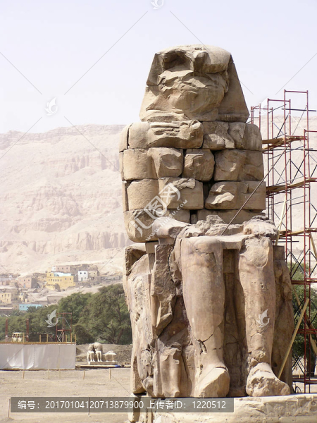 Memnon,Colossi的雕像