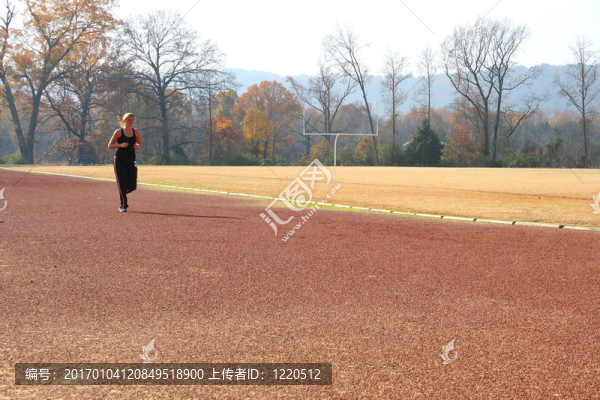 青少年女子田徑