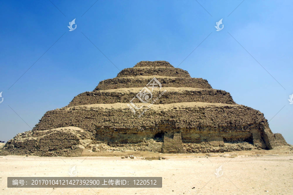 階梯金字塔-匯圖網(wǎng) www.fosd68.com 階梯金字塔