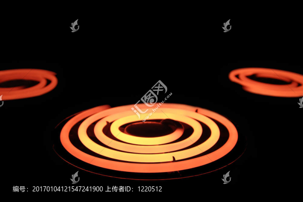 三元素