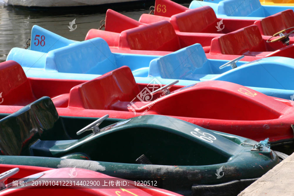 一行Pedalos