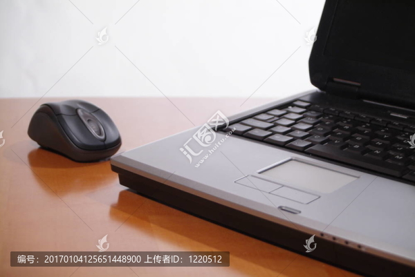 筆記本電腦