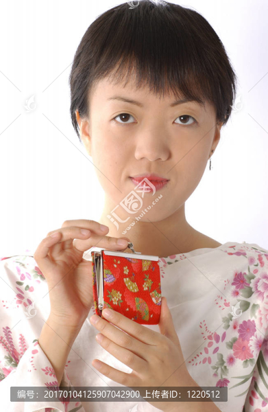 女人
