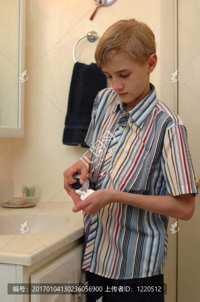 剃須膏-匯圖網(wǎng) www.fosd68.com 剃須膏