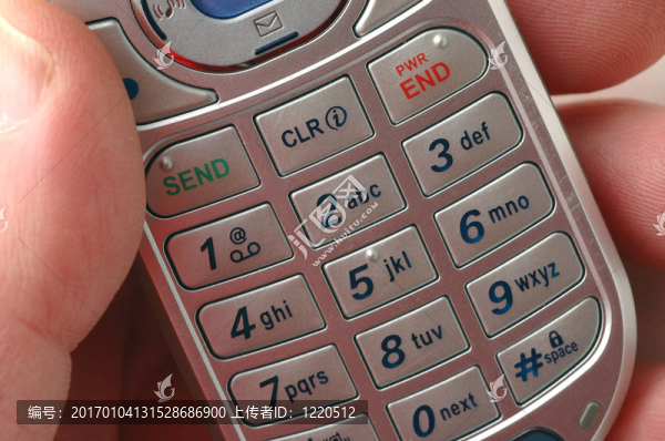 手機(jī)的細(xì)節(jié)