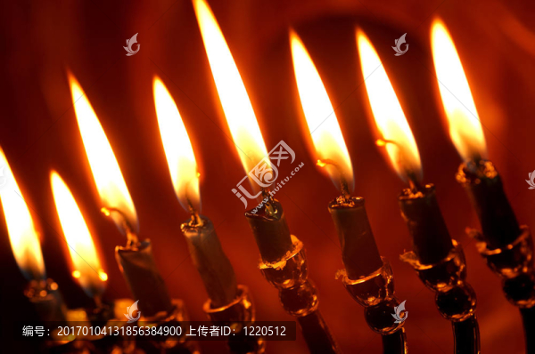 燭臺(tái)