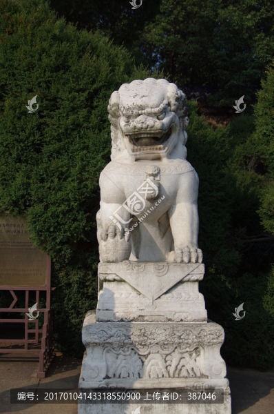 石獅子