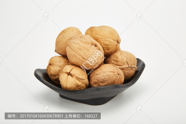 核桃純色背景高清圖