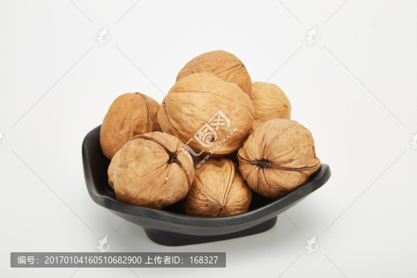 核桃純色背景高清圖
