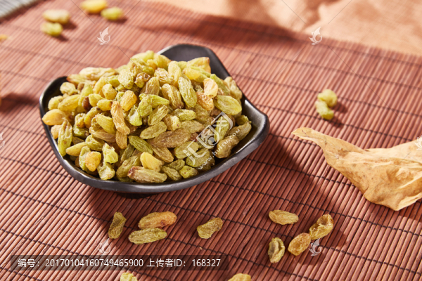 葡萄干實(shí)景高清圖