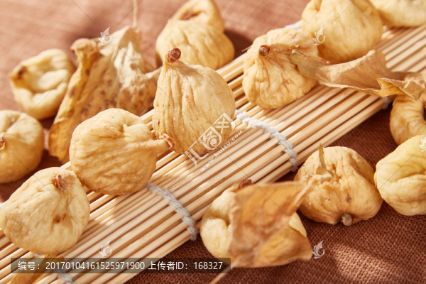 無(wú)花果干實(shí)景高清圖