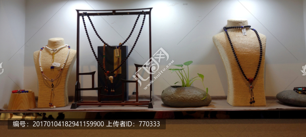 珠寶店櫥窗