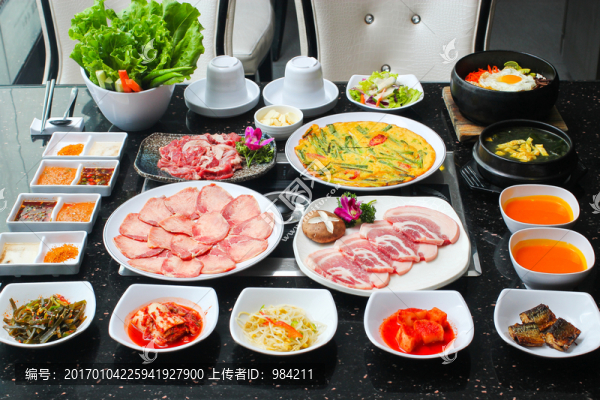 韓國烤肉套餐,烤肉一桌