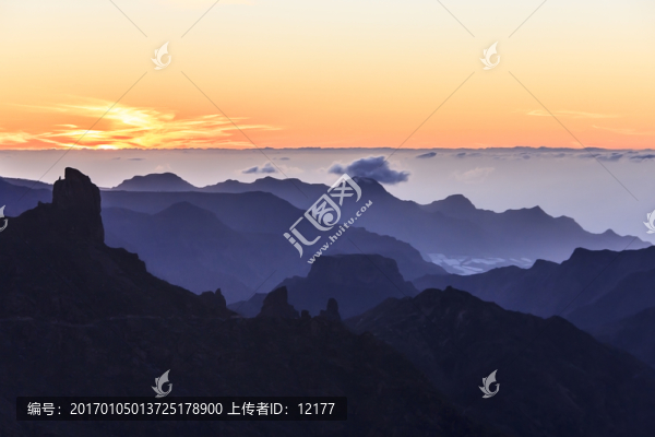 山