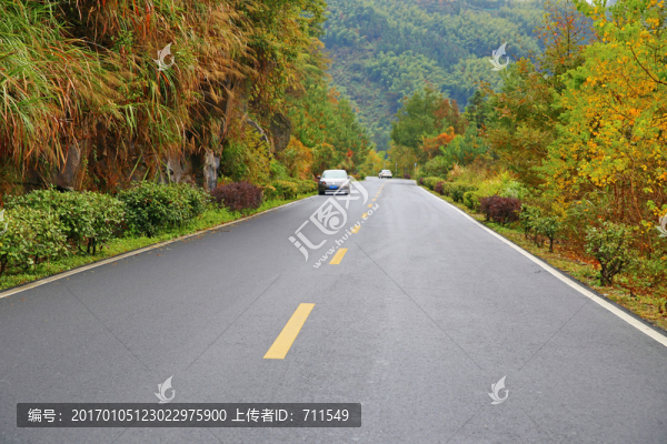 山區(qū)道路
